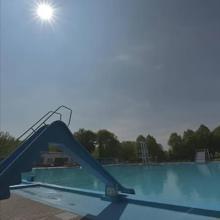 Apartment Ferienwohnung Am Freibad & Stadtwald