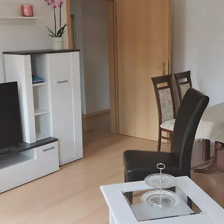 Ferienwohnung Am Freibad & Stadtwald Altenburg